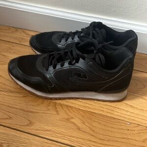 FILA casual sneakers